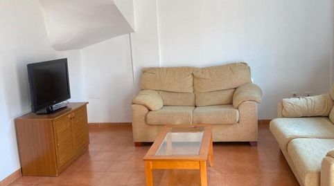 Foto 2 de Casa o xalet de lloguer a La Hacienda - Nueva Andalucía, Dos Hermanas