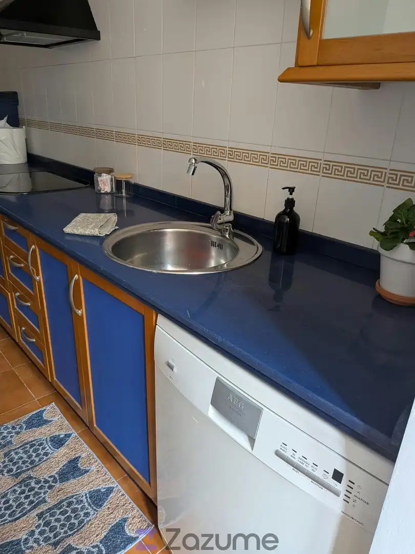 Cuina de Pis de lloguer en Sevilla amb Aire condicionat, Calefacció i Parquet