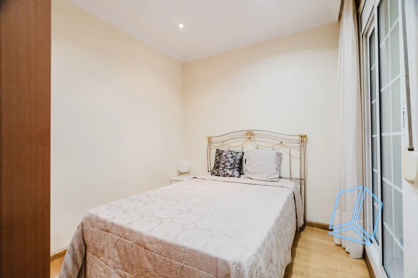 Bedroom of Flat for sale in Barcelona  with Terrace