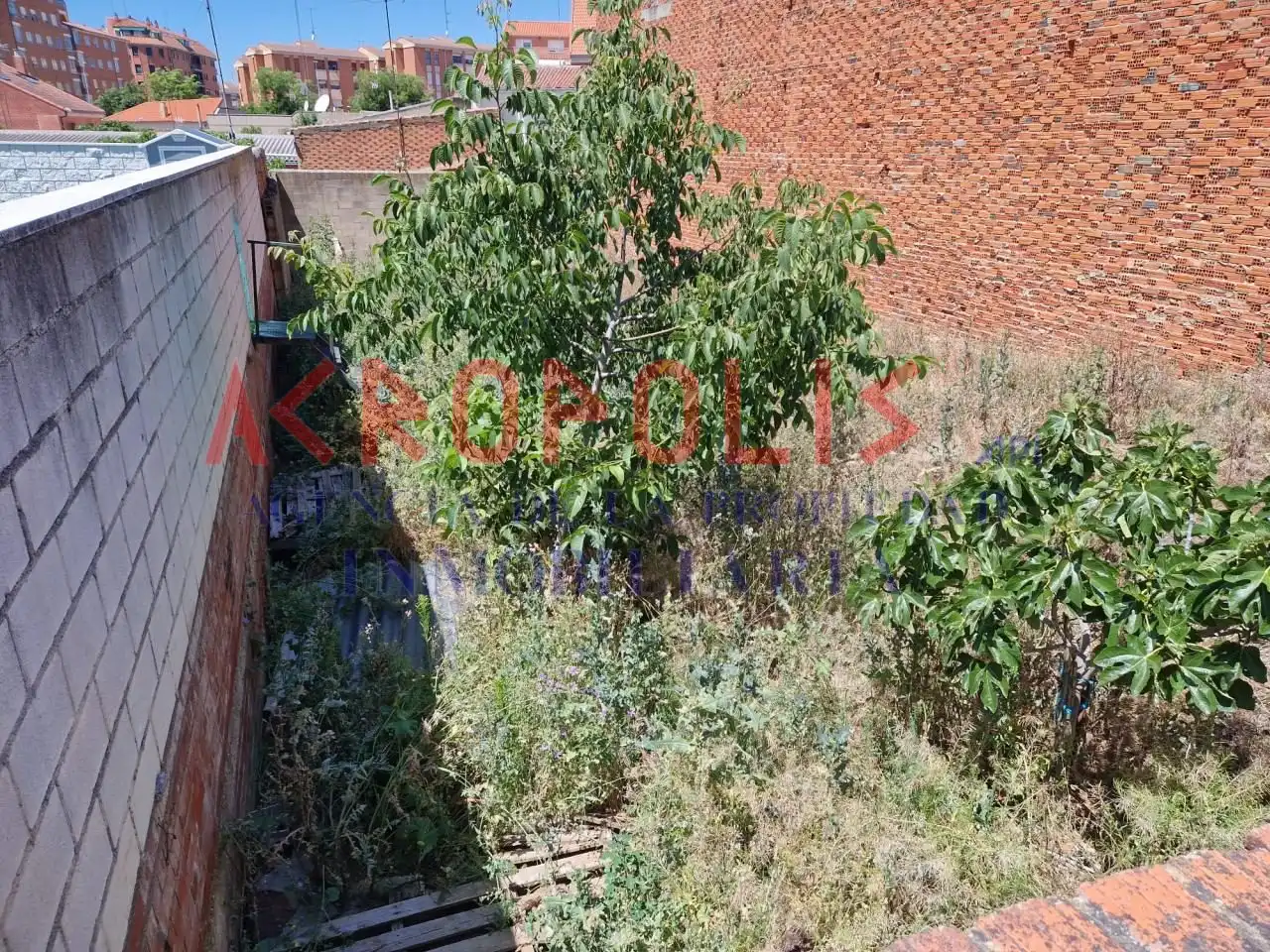 Terreni e lotti in vendita a Avenida Luis Moran, imagen 2