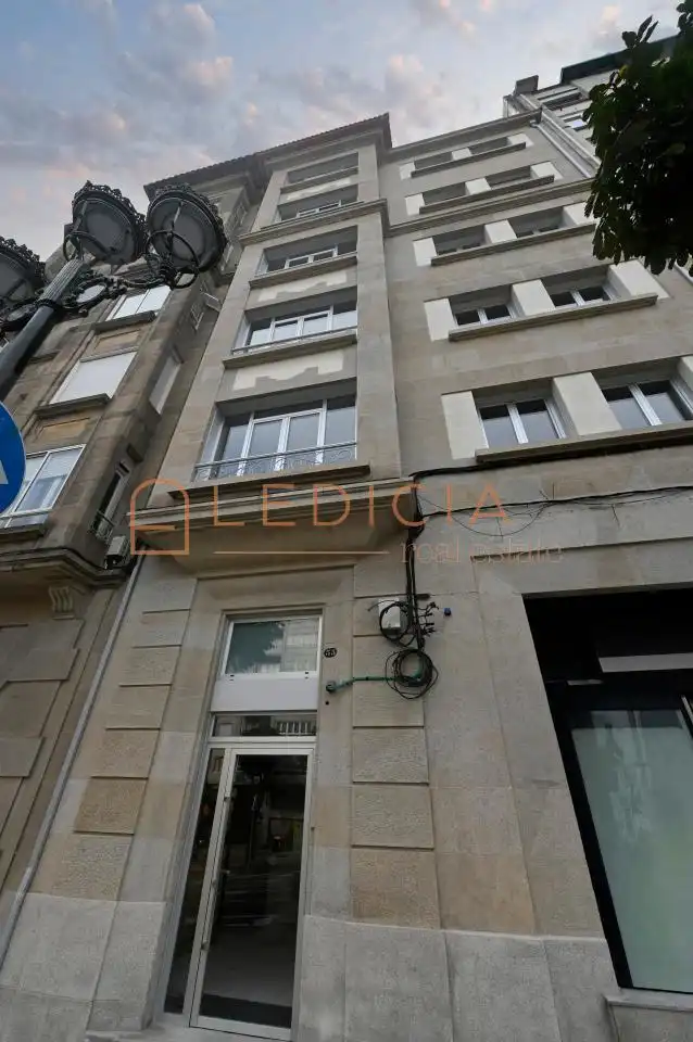 Àtic amb ascensor en venda a Gran Via, imagen 21