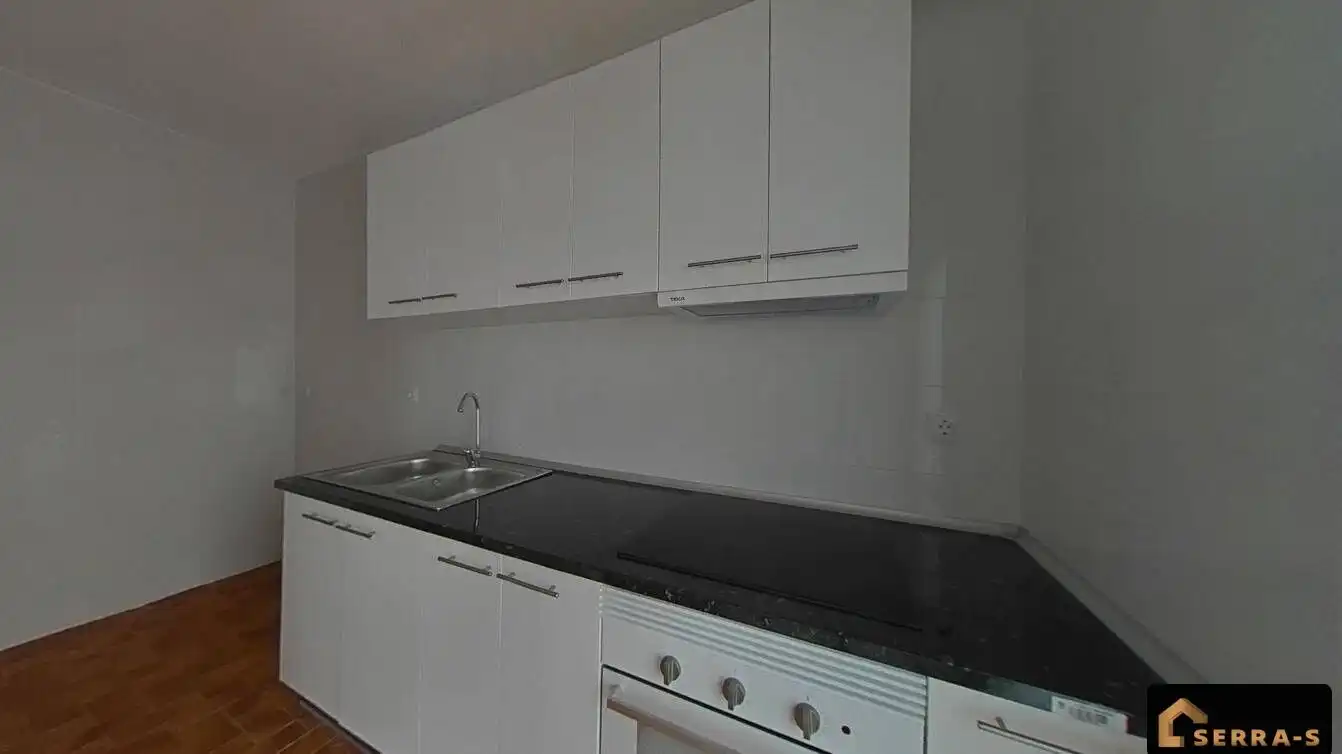 Kitchen of Flat for sale in Mataró  with Parquet flooring and Terrace