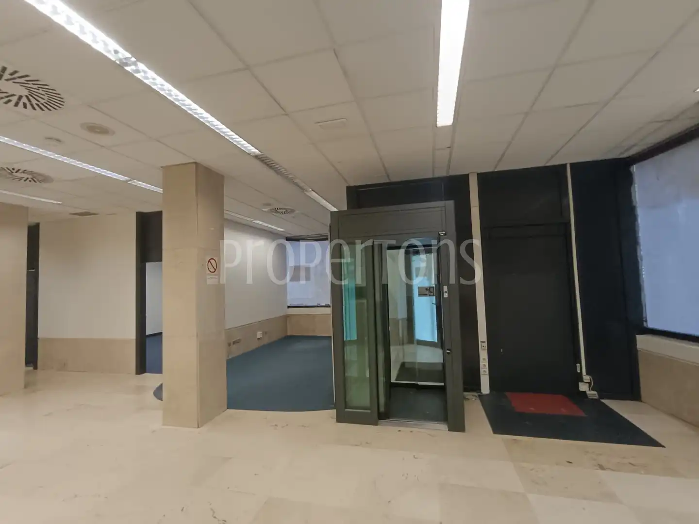 Gewerbefläche zum Verkauf in N/A, imagen 11
