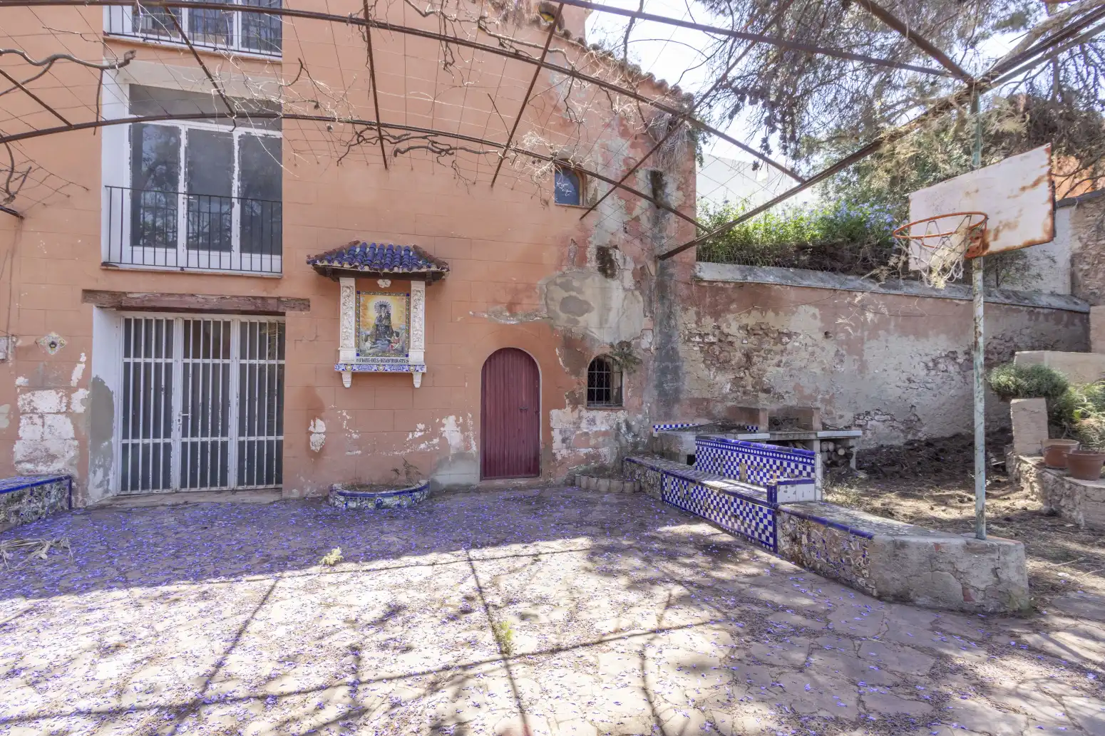 Vista exterior de Casa adosada en venda en Náquera amb Jardí privat i Piscina