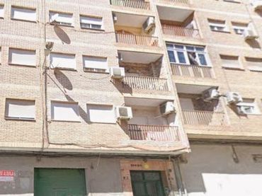 Wohnung zum Verkauf in Calle cordoneros 15