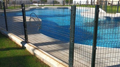 Foto 2 de Piso de alquiler en Retamar, Almería Capital