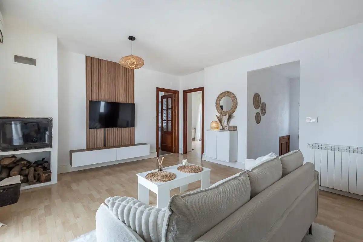 Sala de estar de Ático en venta en Las Gabias con Aire acondicionado, Calefacción y Terraza