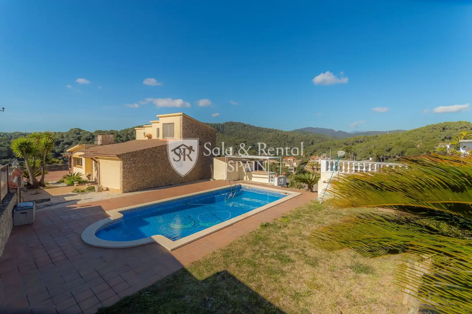 Casa amb piscina en venda a Santa Susanna, imagen 3