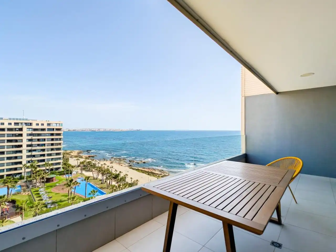 Appartamento con terrazza in vendita a Playa del Acequión, Náufragos y Rocío del Mar