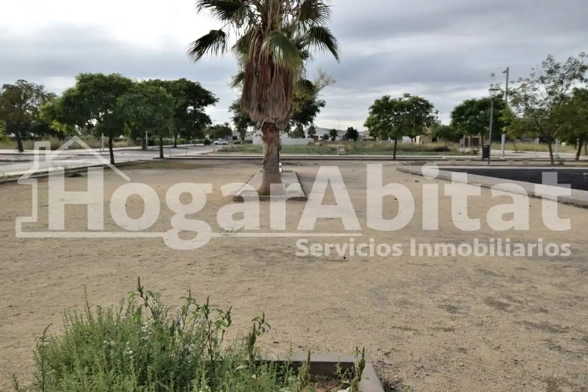 Terreno residencial en venta en Calle JOAQUIM RODRIGO