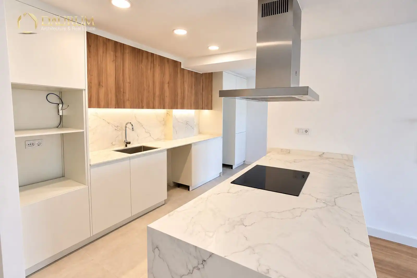 Küche von Wohnung zum Verkauf in Alicante / Alacant mit Klimaanlage, Terrasse und Balkon