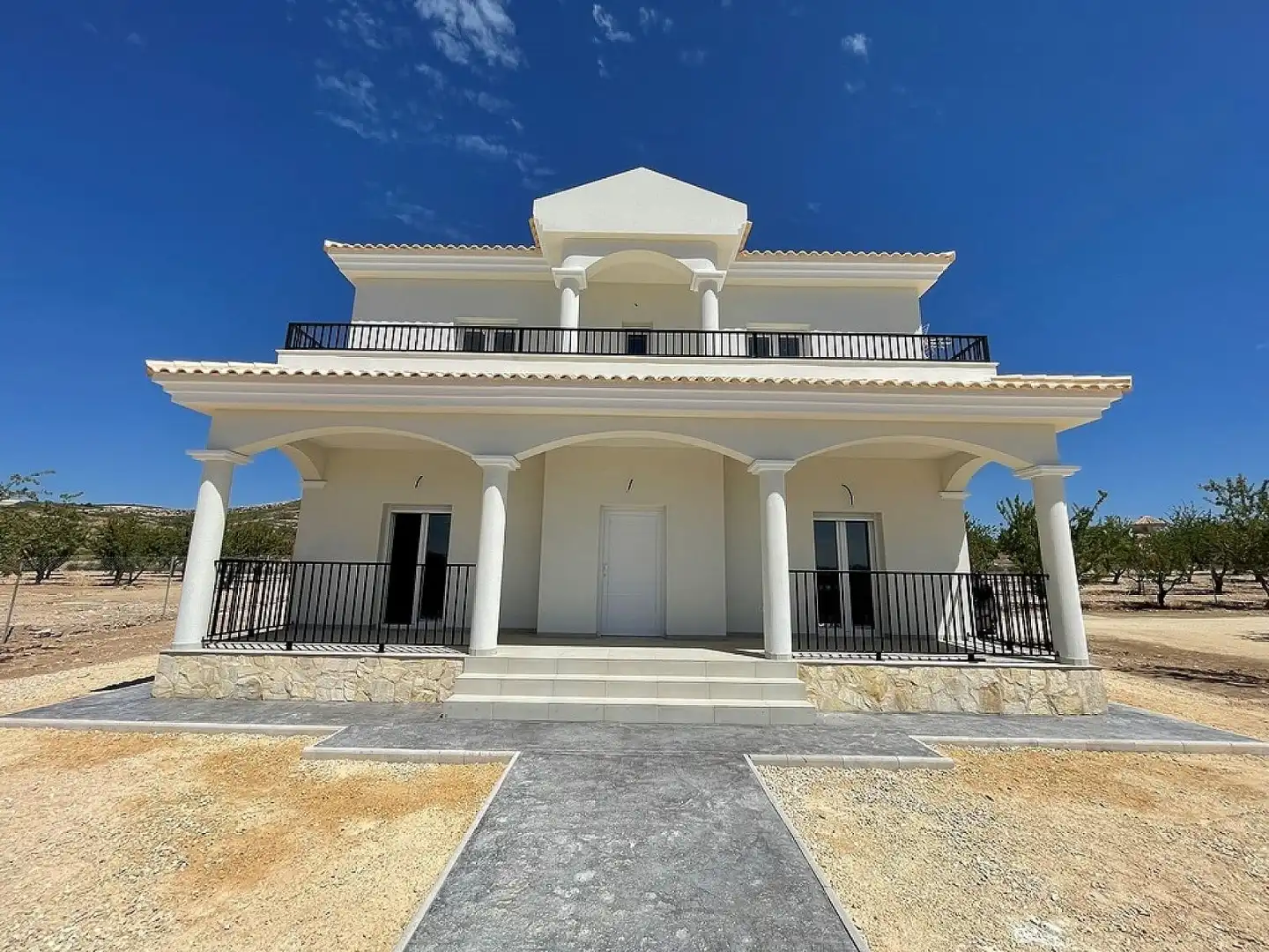 Villa zum Verkauf in El Pinós / Pinoso, imagen 8