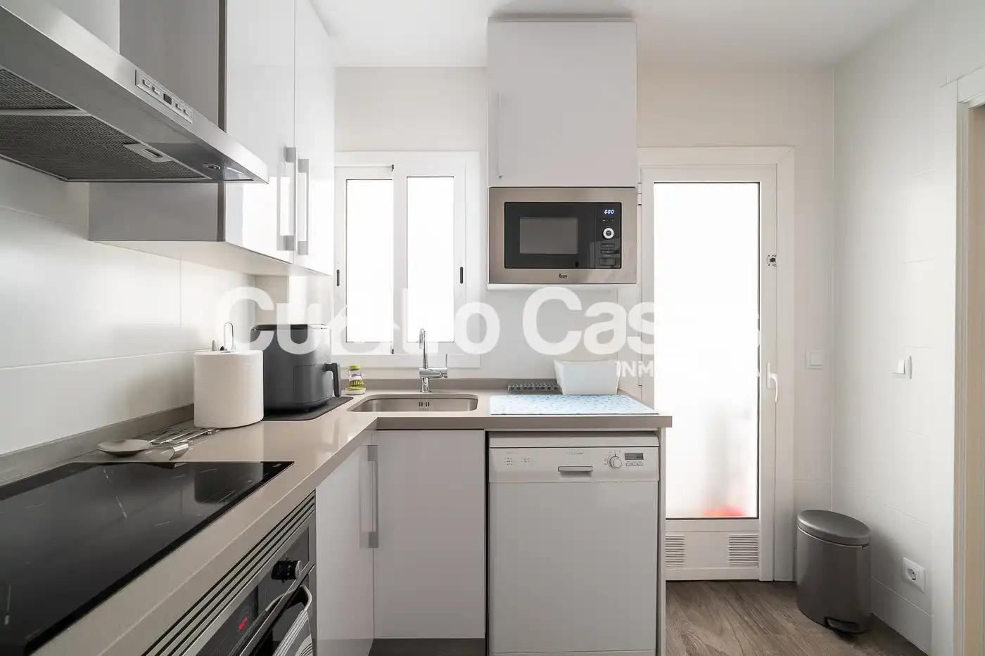 Cuina de Pis en venda en Barcelona amb Aire condicionat, Calefacció i Parquet