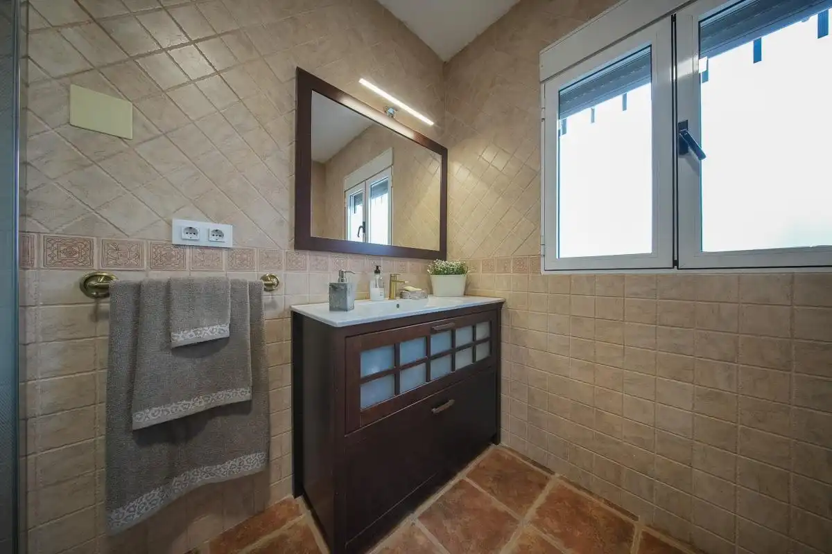 Baño de Casa o chalet en venta en Villarejo de Salvanés con Calefacción, Jardín privado y Terraza