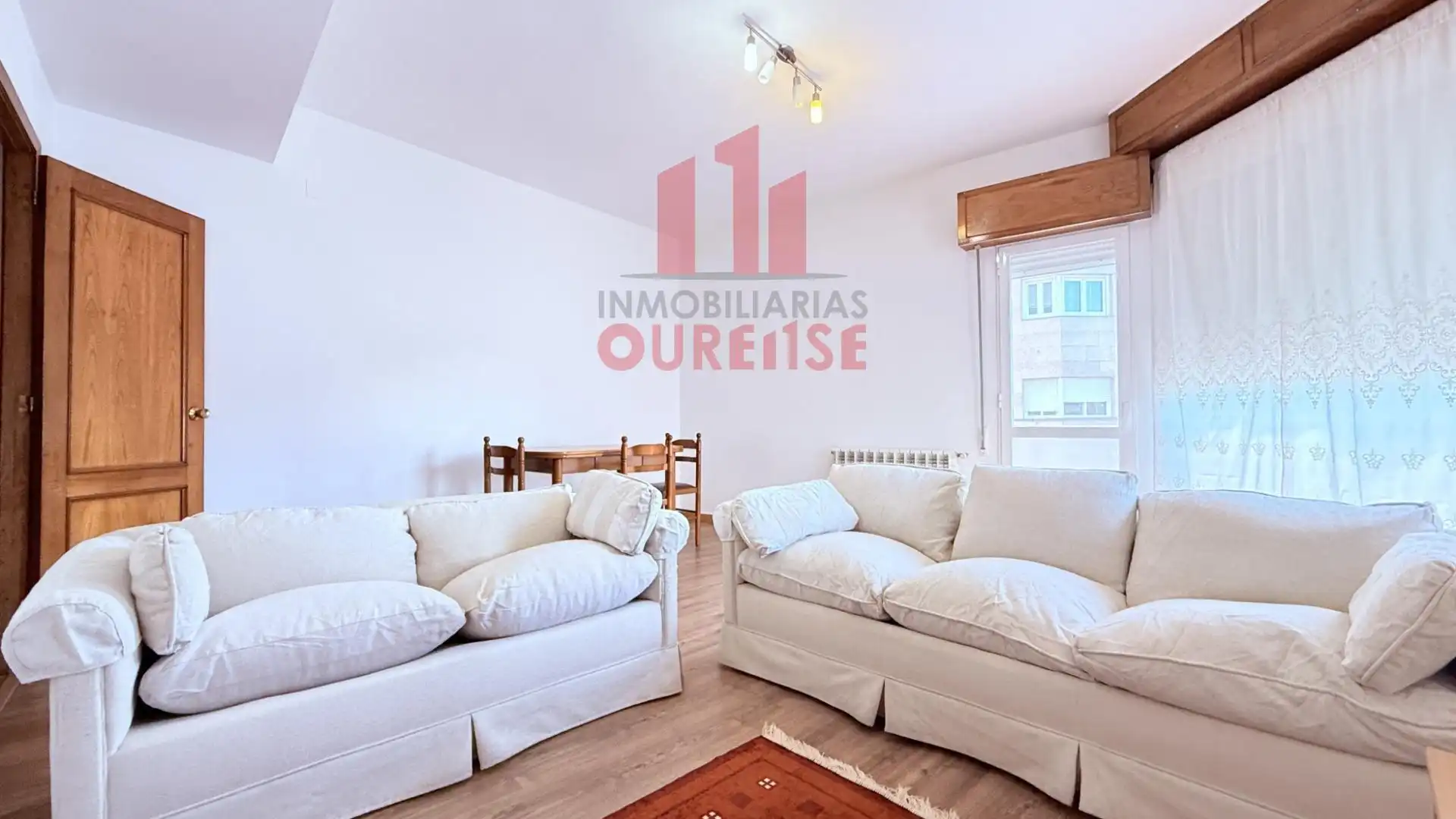 Sala de estar de Piso de alquiler en Ourense Capital  con Calefacción