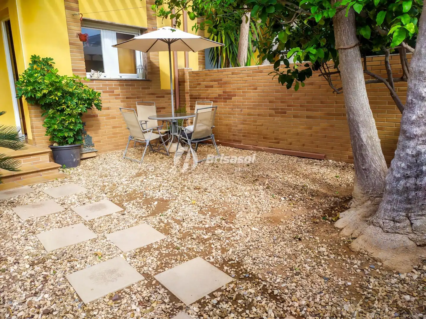 Terraza de Casa adosada en venta en Cambrils con Aire acondicionado, Calefacción y Jardín privado
