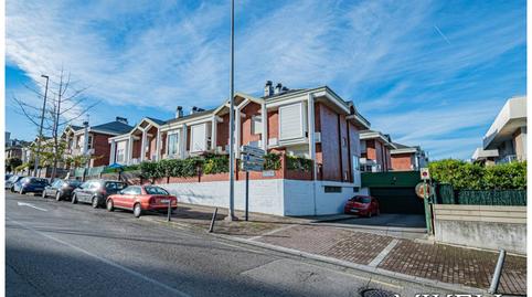 Photo 2 of Single-family semi-detached for sale in Alisal - San Román, Santander