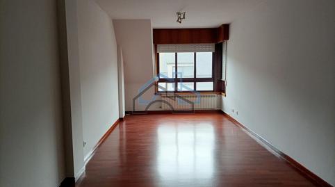Photo 3 of Flat to rent in Cambre , A Coruña