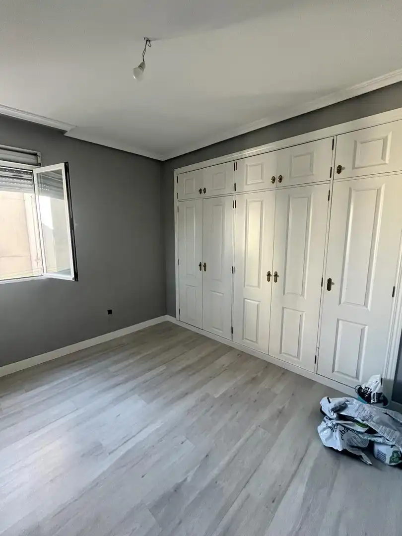 Habitación de Dúplex en venta en Plasencia con Aire acondicionado y Terraza
