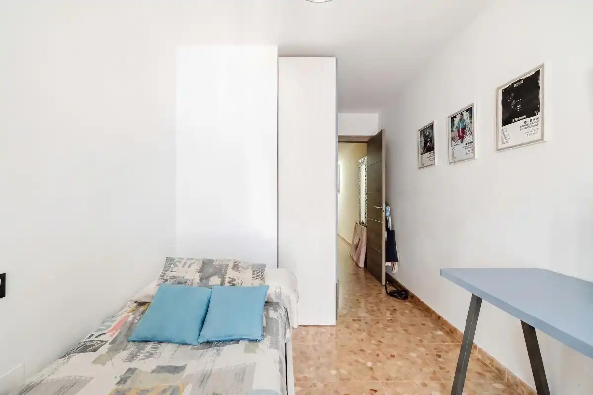 Habitación de Ático en venta en Málaga con Aire acondicionado, Calefacción y Jardín privado
