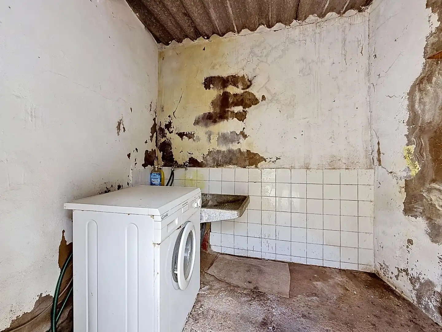 Badezimmer von Country house zum Verkauf in Onil mit Terrasse, Abstellraum und Balkon