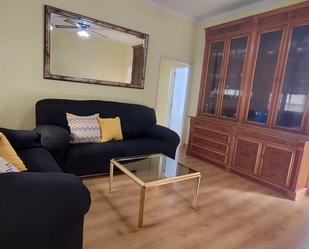 Living room of Flat to rent in Vigo   with Furnished, Oven and Washing machine