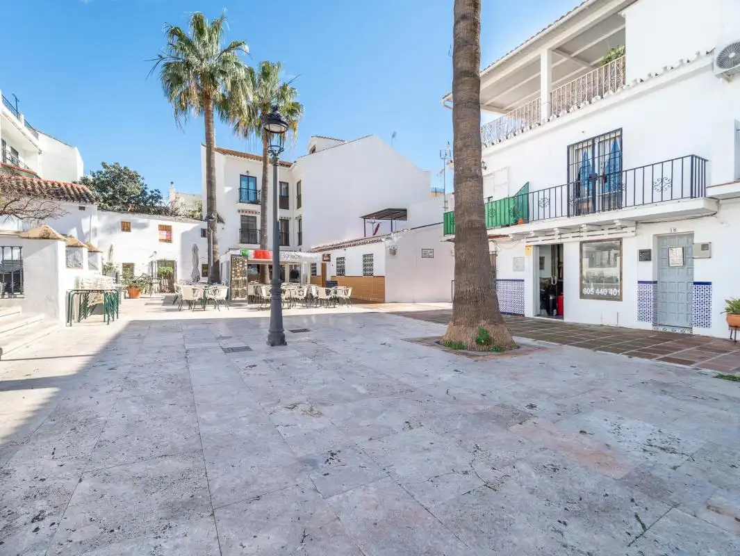 Vista exterior de Planta baixa en venda en Benalmádena amb Calefacció