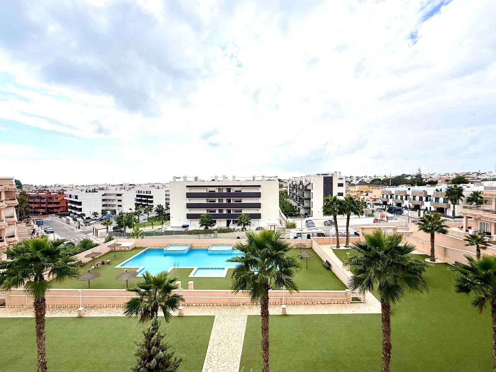 Swimming pool of Apartment for sale in Orihuela