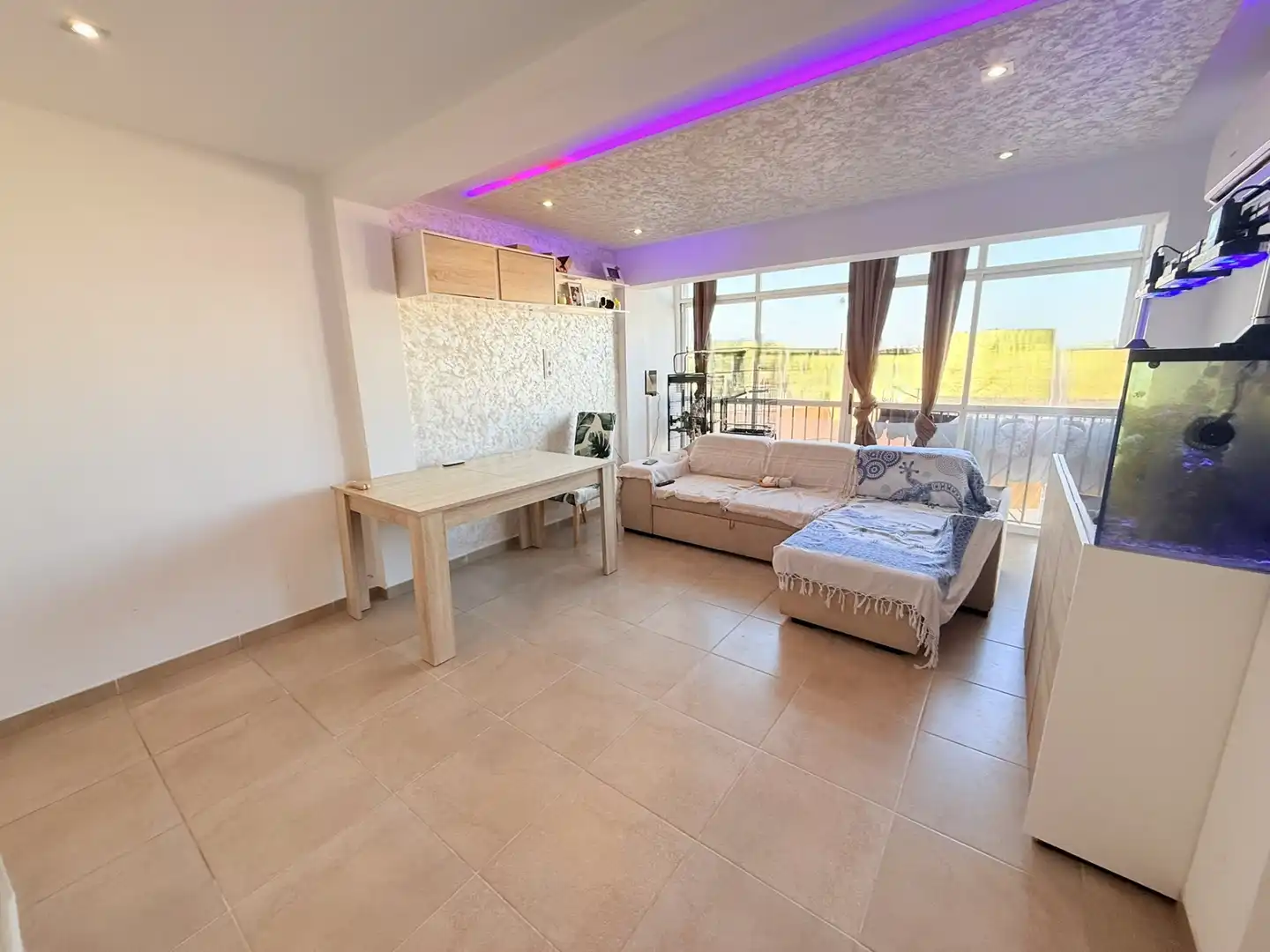 Living room of Flat for sale in  Palma de Mallorca  with Air Conditioner, Furnished and Home automation