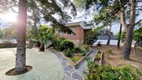 Jardí de Casa o xalet en venda en Valdemorillo amb Aire condicionat, Calefacció i Jardí privat