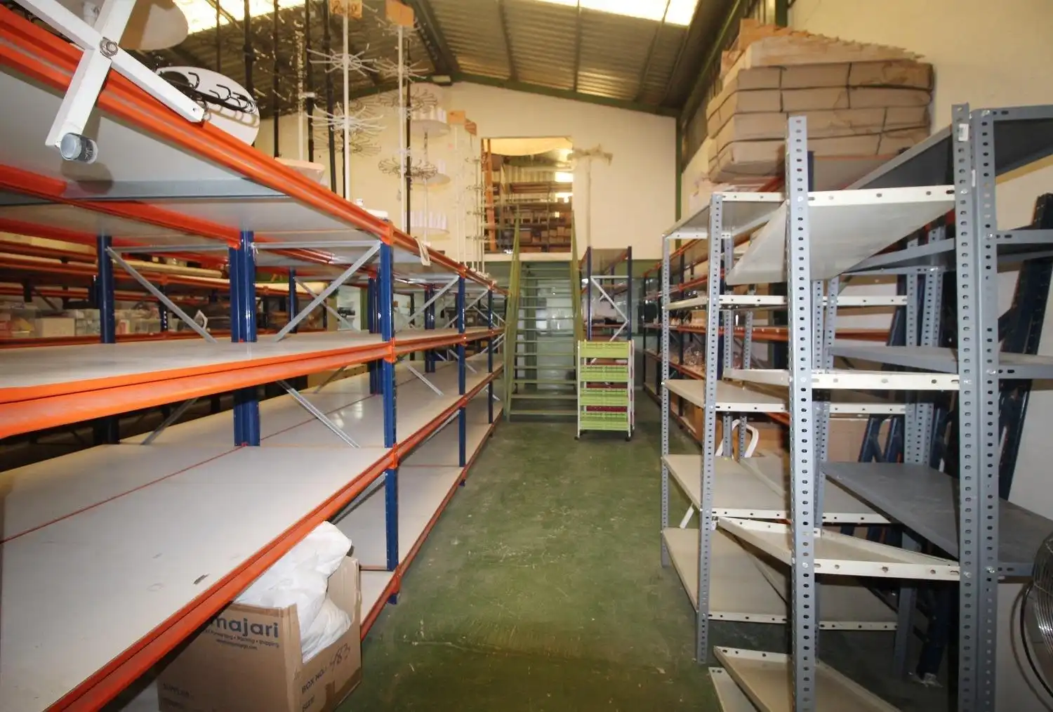 Industrial buildings for sale in Oropesa del Mar / Orpesa