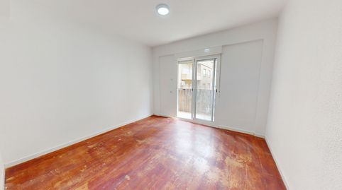 Foto 5 de Piso en venta en Calle Menéndez Pelayo, Plaza de Toros - Avenida Chapí - Trinquete, Elda