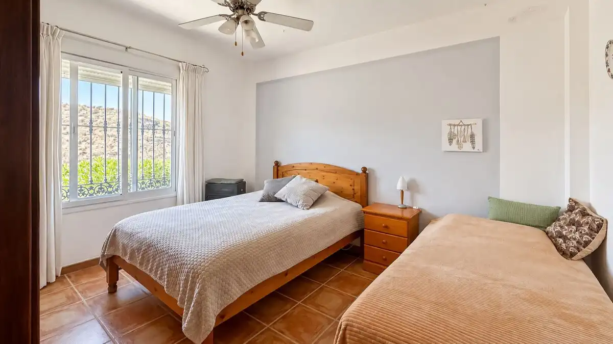 Dormitori de Casa o xalet en venda en Colmenar amb Aire condicionat, Jardí privat i Terrassa