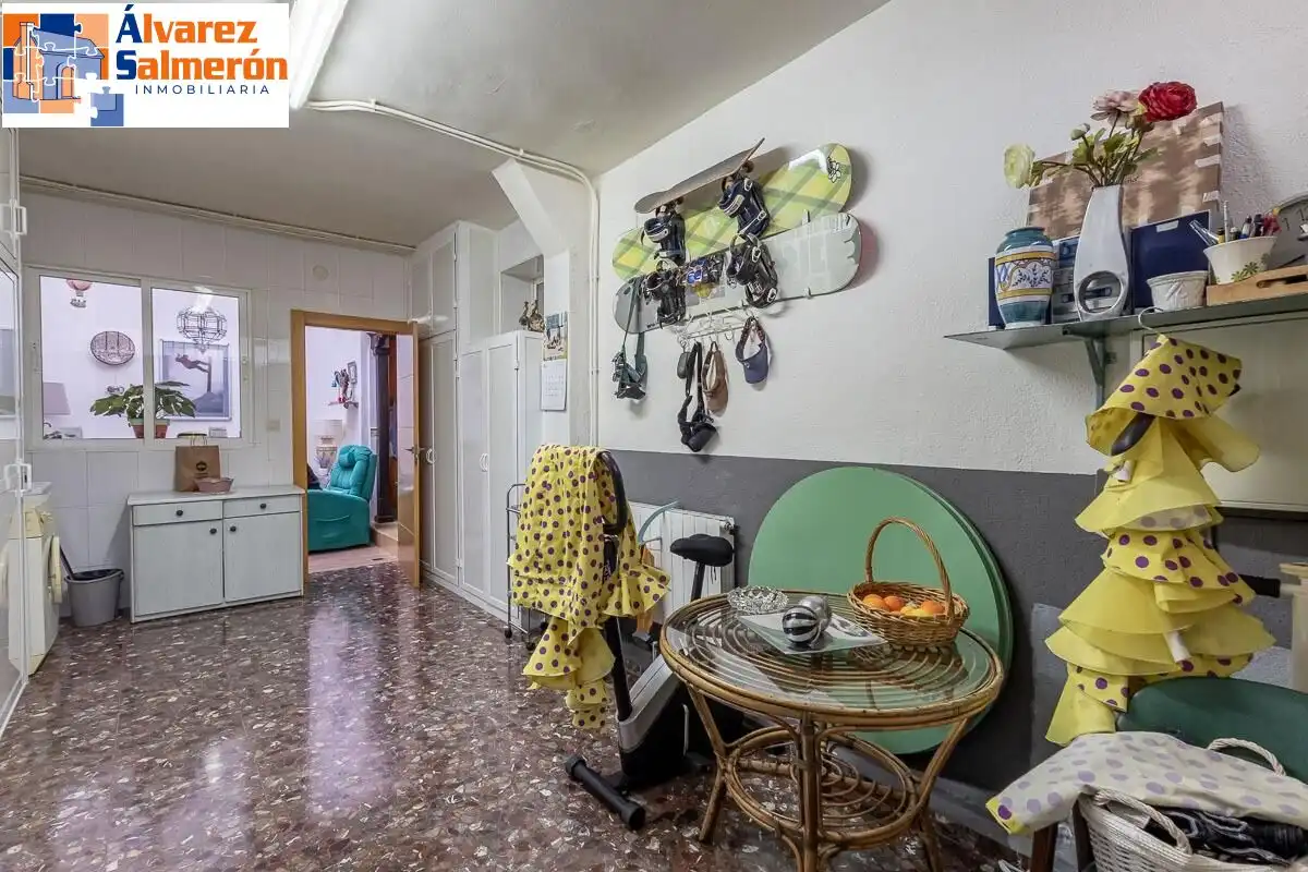 Houses for sale in Granada  with Air Conditioner, Heating and Terrace