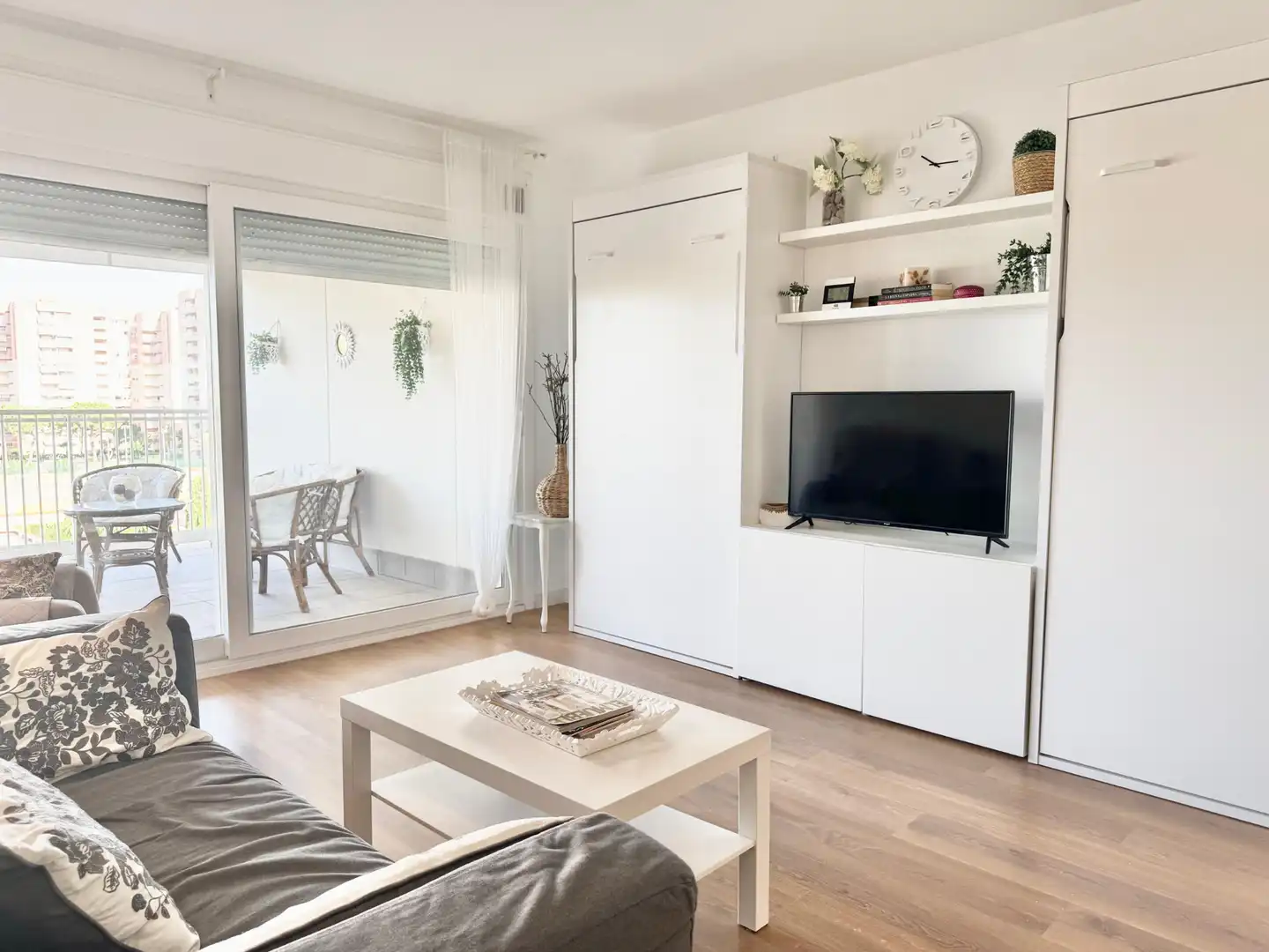Sala de estar de Apartamento de alquiler en Canet d'En Berenguer con Aire acondicionado, Calefacción y Amueblado
