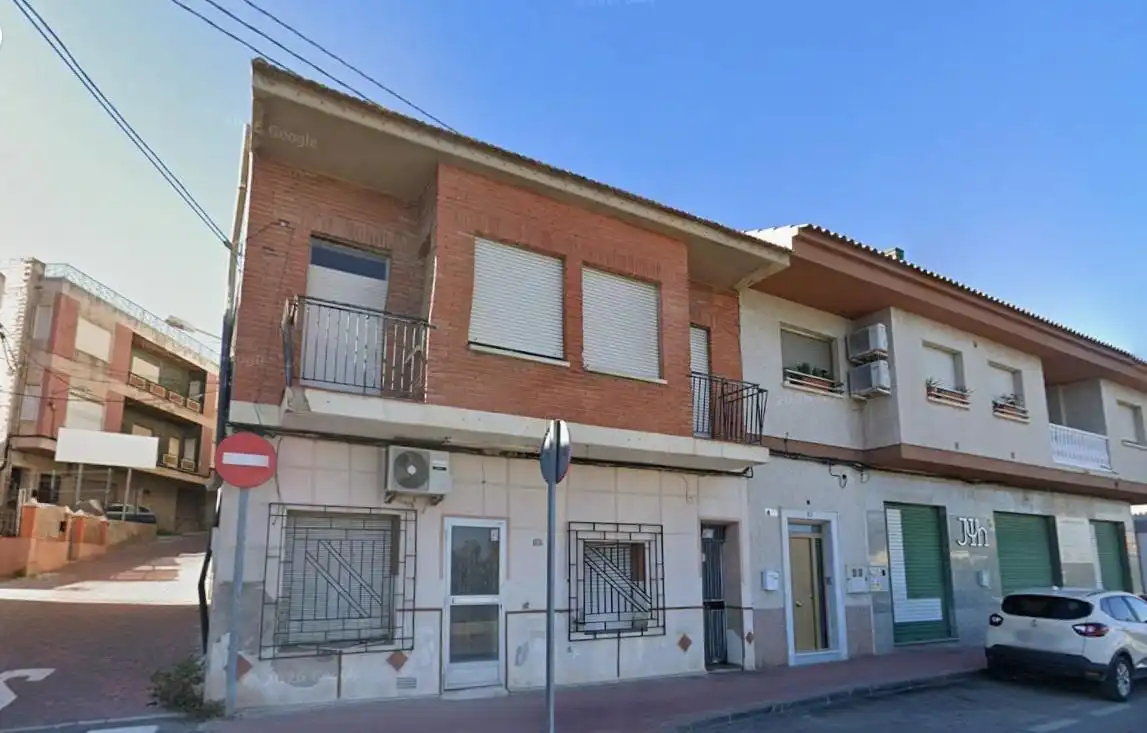 Vista exterior de Casa o xalet en venda en Murcia amb Jardí privat i Balcó