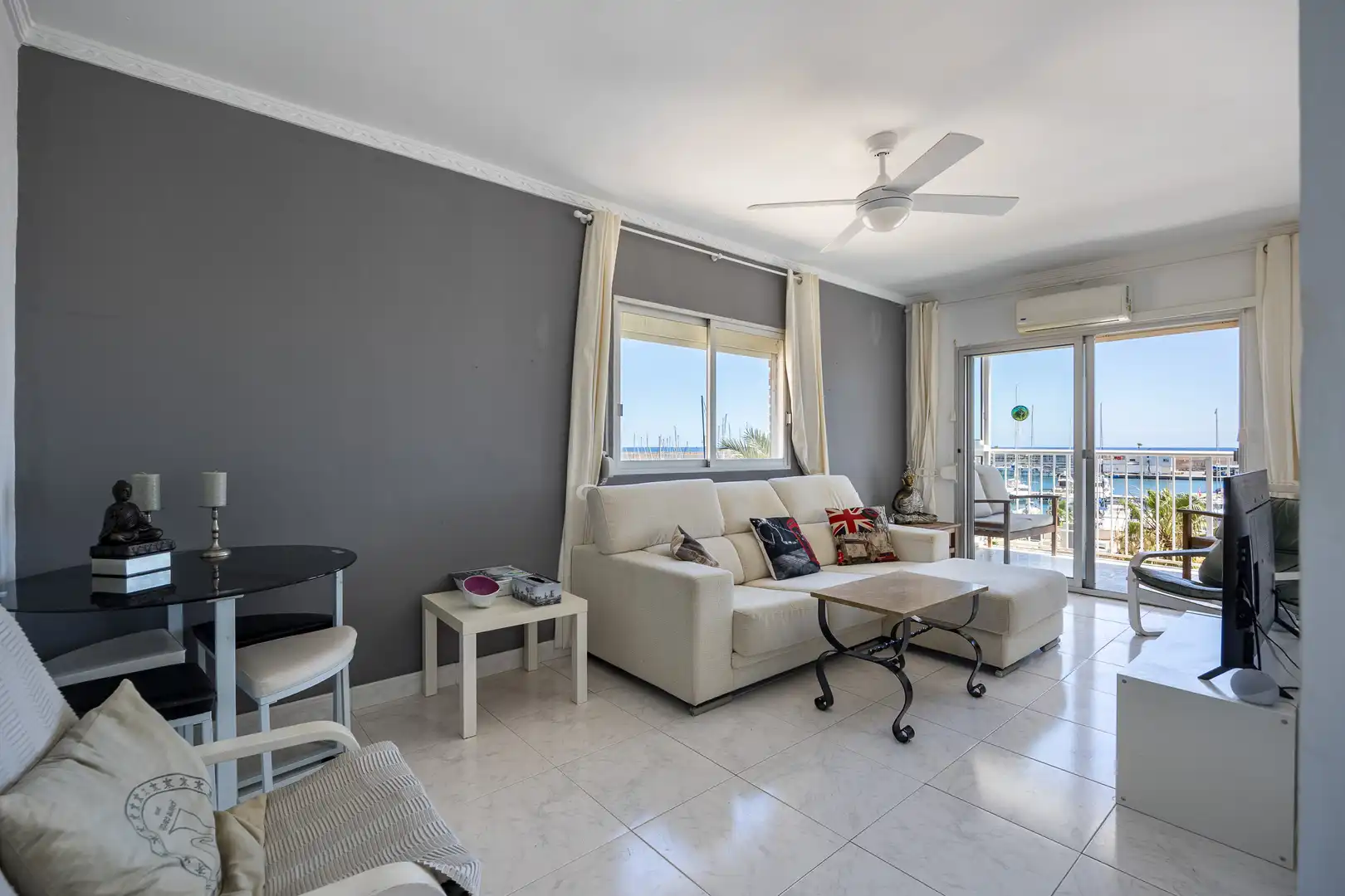 Wohnzimmer von Wohnungen zum Verkauf in Villajoyosa / La Vila Joiosa mit Möbliert