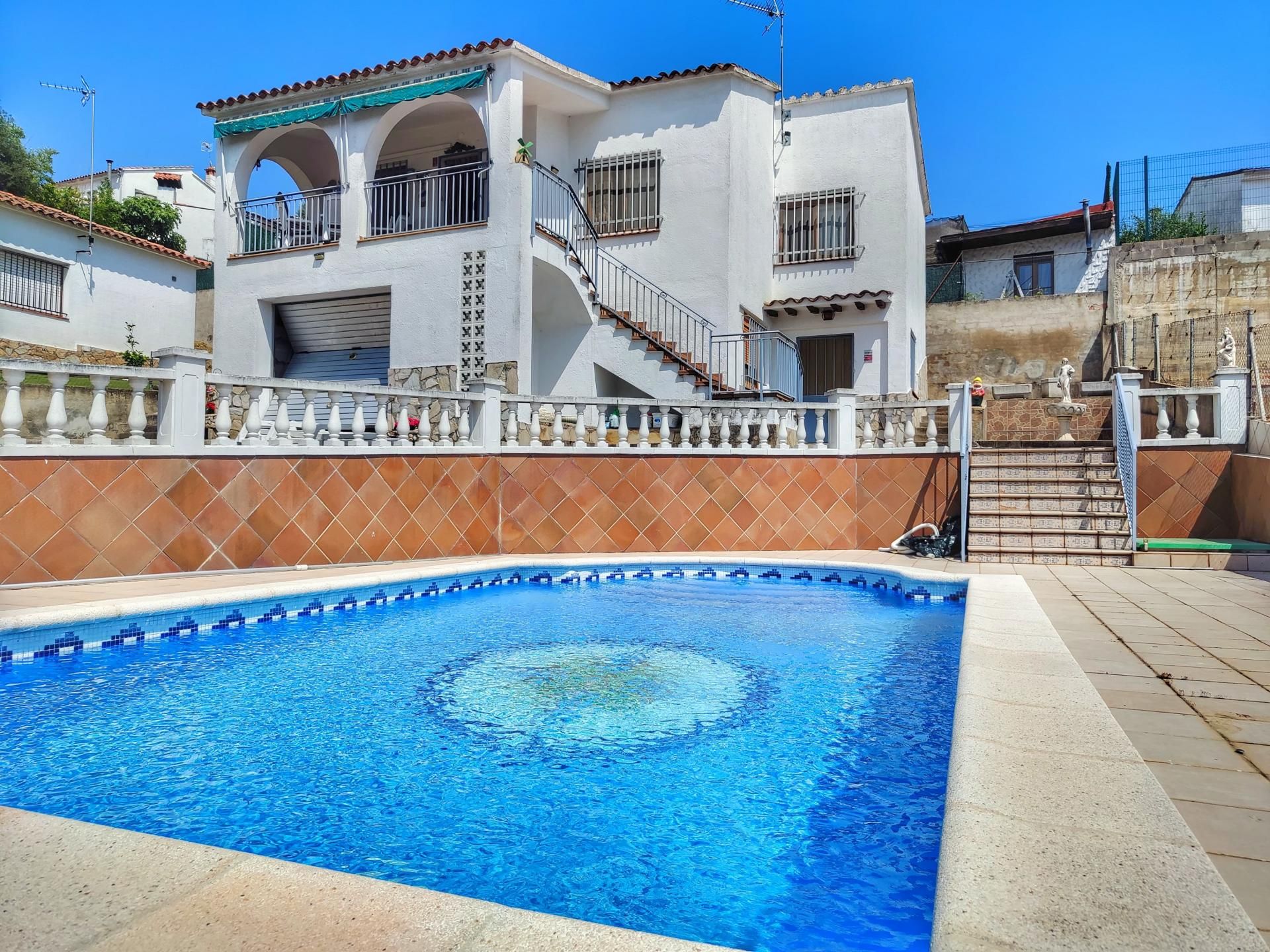 House or chalet for sale in Aiguaviva Parc, Vidreres
