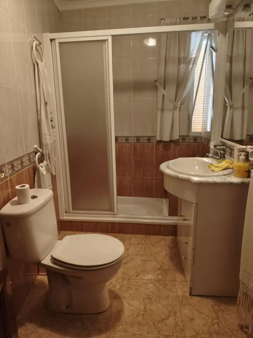 Baño de Casa o chalet en venta en Bedmar y Garcíez con Terraza