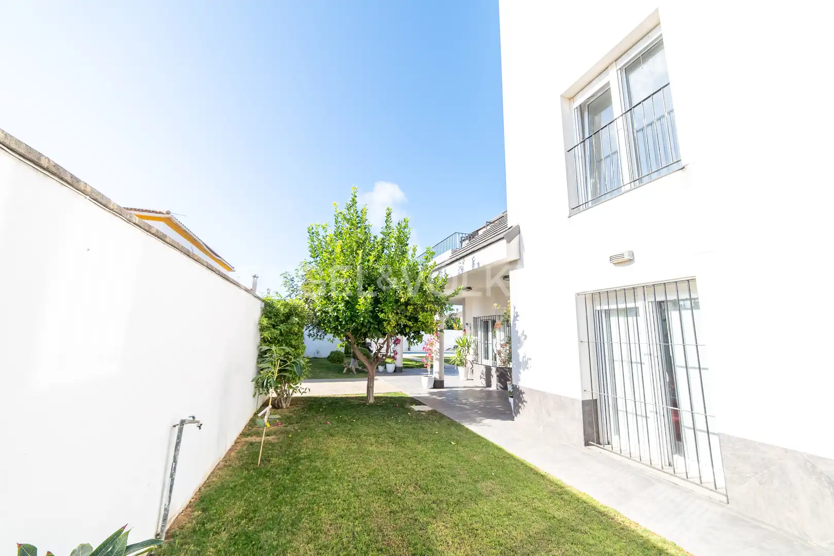 Jardí de Casa o xalet en venda en San Fernando amb Calefacció, Jardí privat i Terrassa