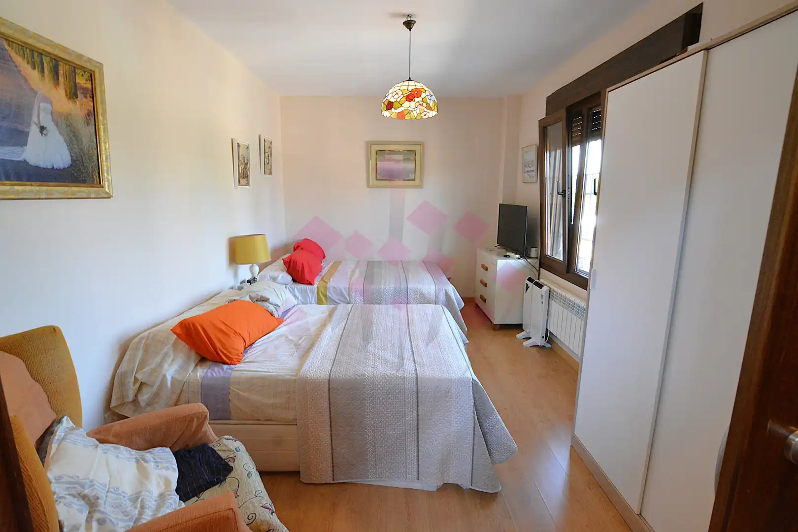 Dormitori de Casa o xalet en venda en Ciudad Real amb Aire condicionat, Calefacció i Jardí privat