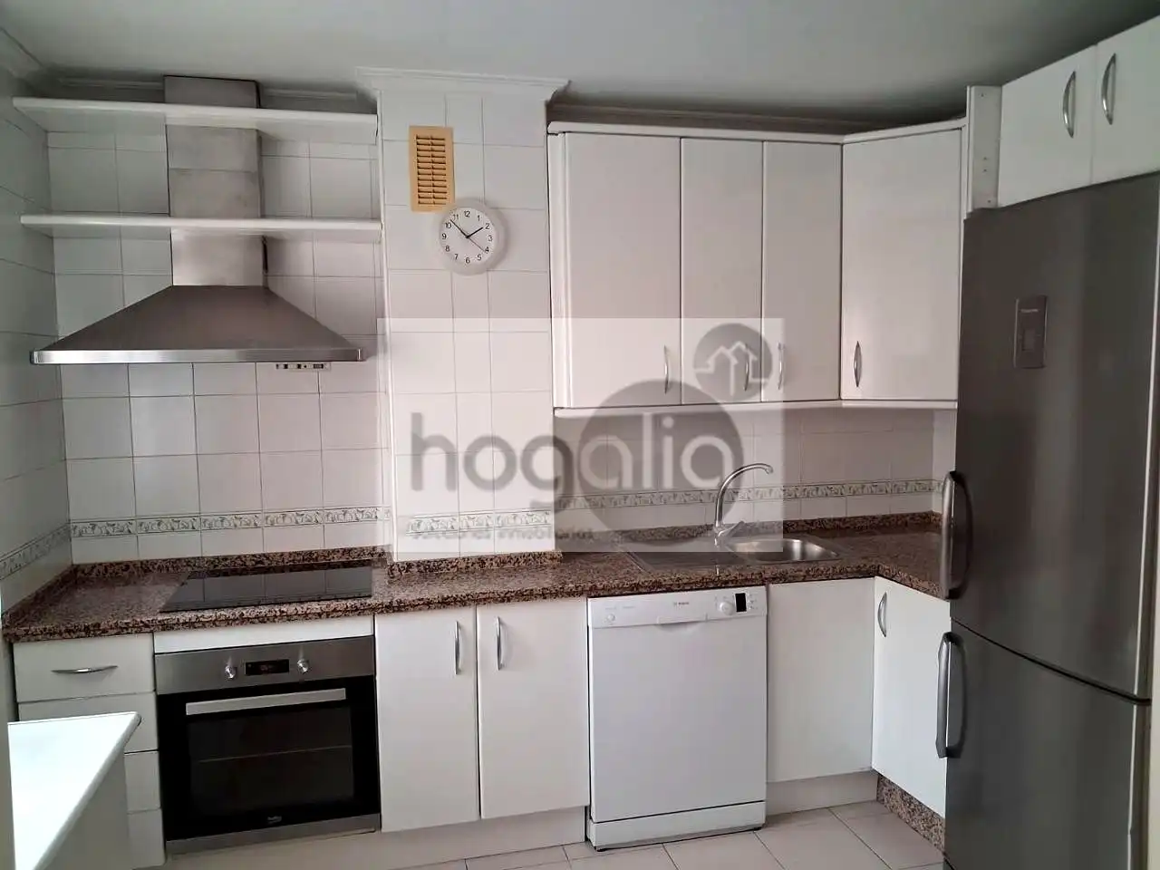 Kitchen of Flat for rent in Este - Alcosa- Torreblanca