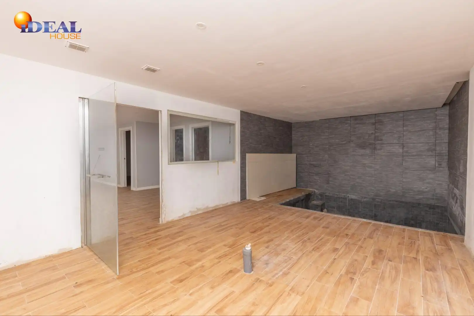 Detached house with terrace for sale in Calle Puntal de las Siete Lagunas 18, imagen 50