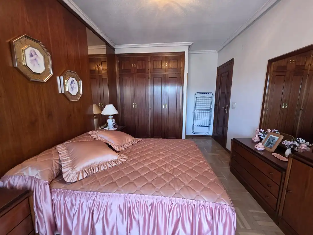 Habitación de Piso en venta en Madrid con Aire acondicionado, Calefacción y Terraza