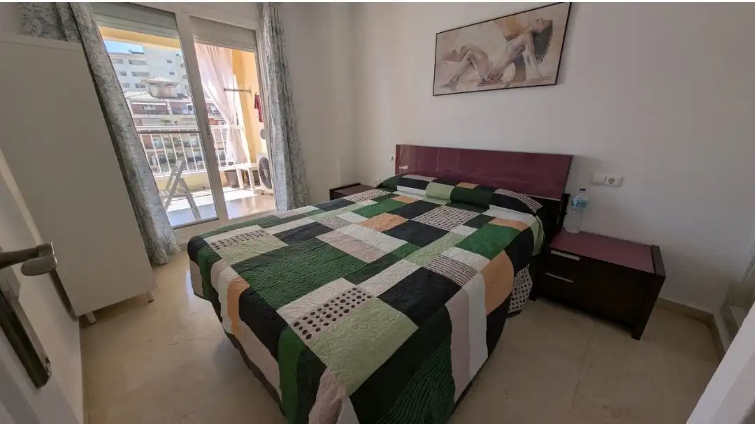Apartamento con piscina en venta en Torrequebrada, imagen 9