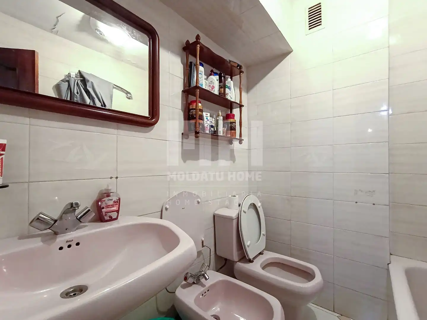 Badezimmer von Wohnung zum Verkauf in Irun  mit Heizung