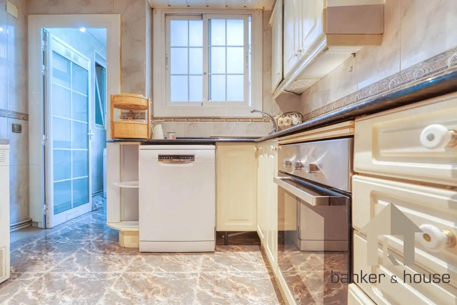 Cocina de Piso en venta en Cerdanyola del Vallès con Aire acondicionado, Calefacción y Terraza