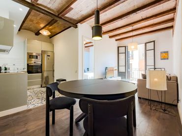 Appartement compact avec ascenseur à louer à Sants - Montjuïc