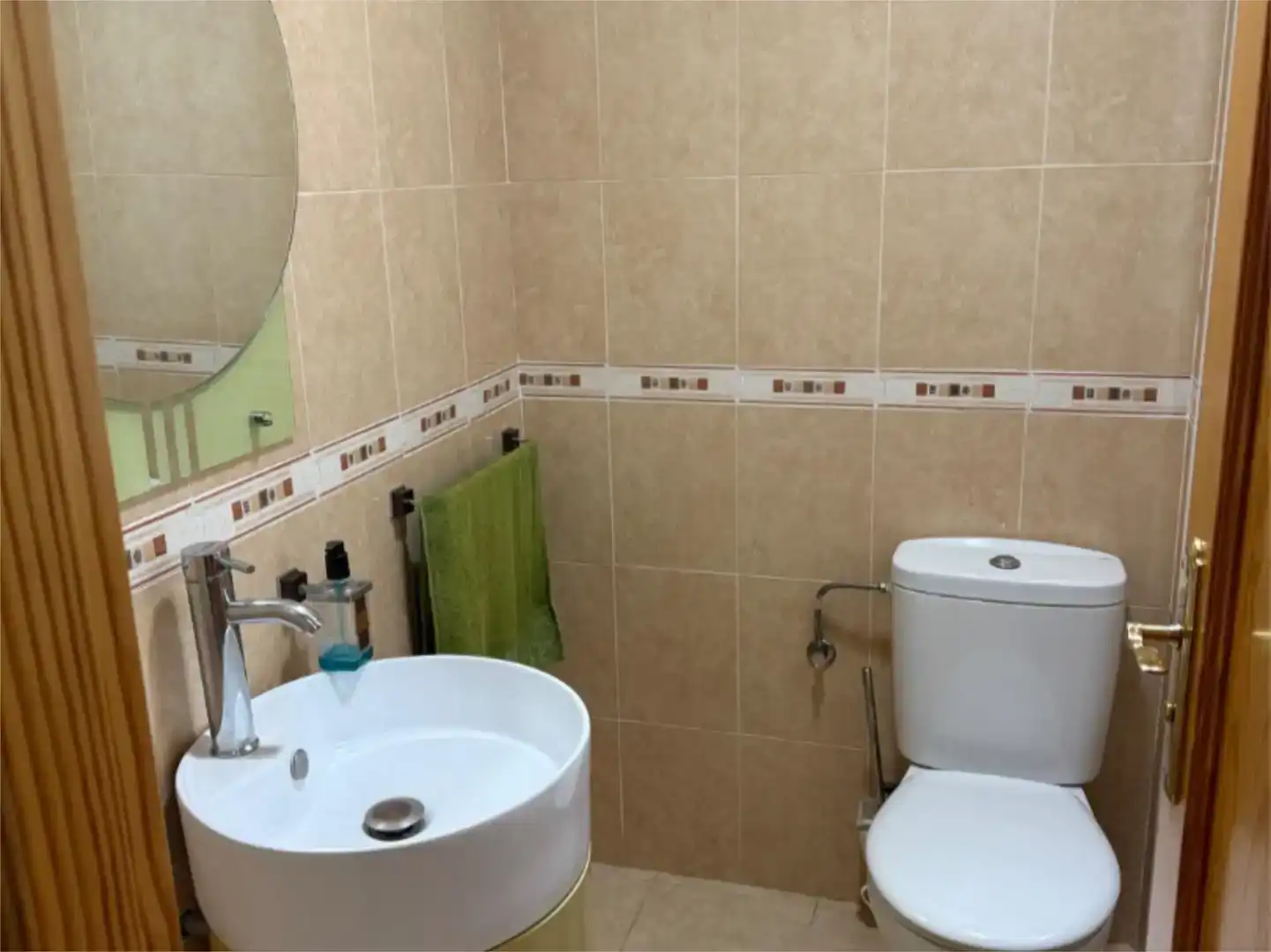 Bany de Casa adosada en venda en Alfacar amb Aire condicionat, Parquet i Piscina