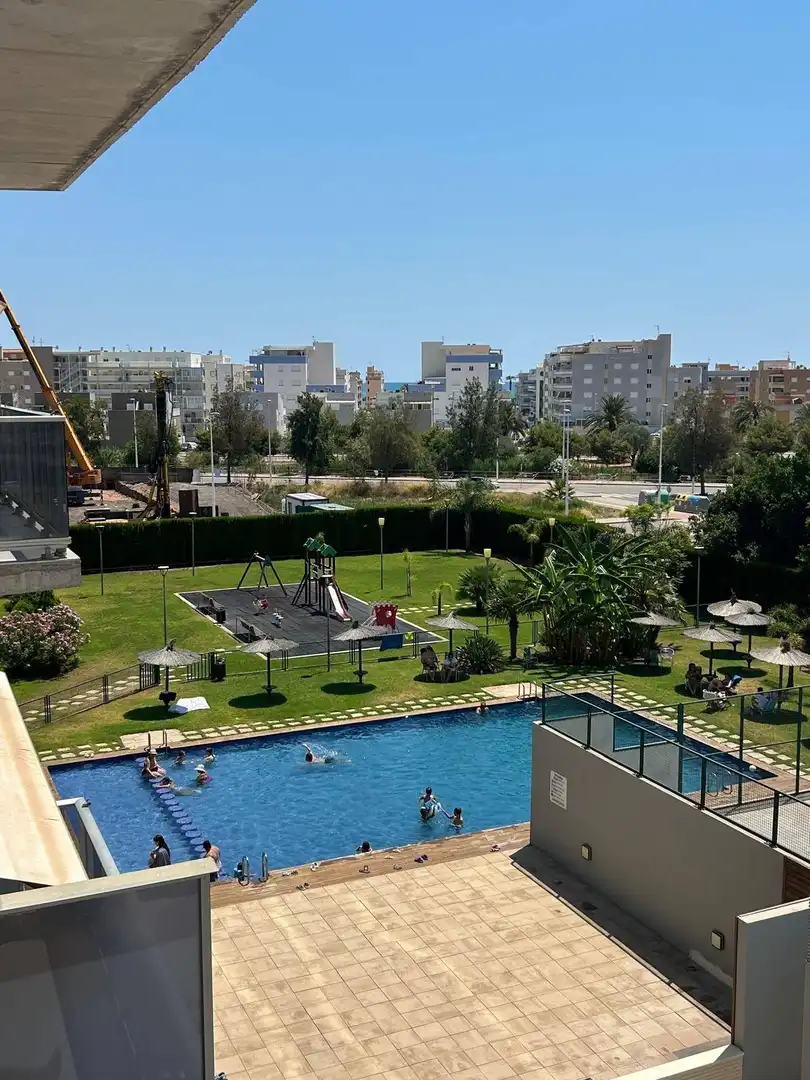 Schwimmbecken von Wohnungen zur Miete in Moncofa mit Klimaanlage, Privatgarten und Terrasse